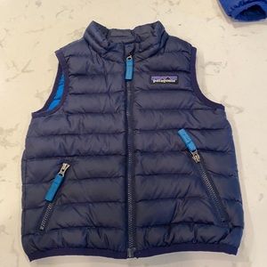 Patagonia vest size 12-18mo